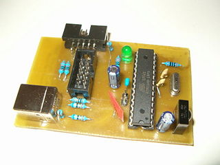BLIT2008-Basisboard; die erste fertig bestückte Leiterplatte